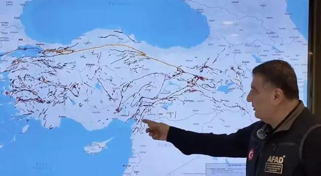 İşte Türkiye'nin yeni deprem tehlike haritası! AFAD yeni 485 diri fayı açıkladı