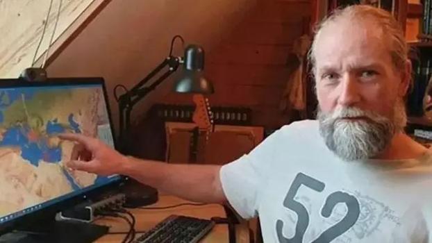 Yine sahnedeydi: 'Deprem kahini' haklı mı çıkacak? İstanbul'u bekleyen 7.6'lık deprem tehlikesi ve 'ölü fay' tartışması!