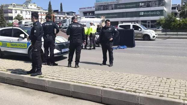 Samsun'da korkunç kaza! TIR'ın sağ tarafından geçmeye çalışan sürücü kazada yaşamını yitirdi