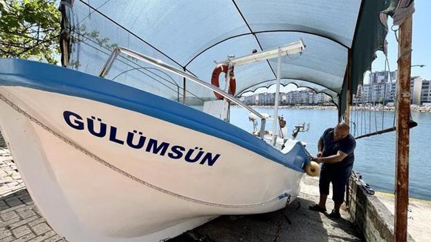 Mobilya ustası heveslendi, balıkçı oldu! Çocukluk hayalini 'Gülümsün' ile gerçekleştiriyor