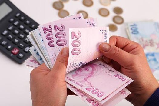 Emekli aylıklarına ve memur maaşlarına zam! Yeni tablo ortaya çıktı, kim ne kadar zam alacak?