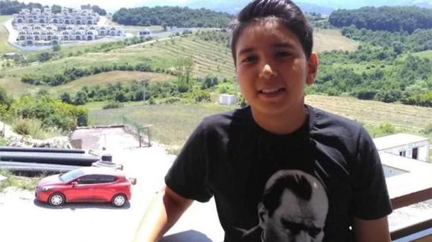 Arkadaş evinde korkunç olay! 7 yıl sonra sır perdesi aralandı, 'izler' anneyi işaret etti: Kerem, gördüğü şey yüzünden öldürüldü