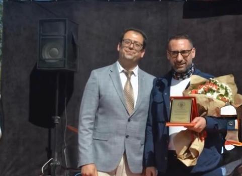 İnşaatında çalıştı yıllar sonra aynı okula bağış yaptı!