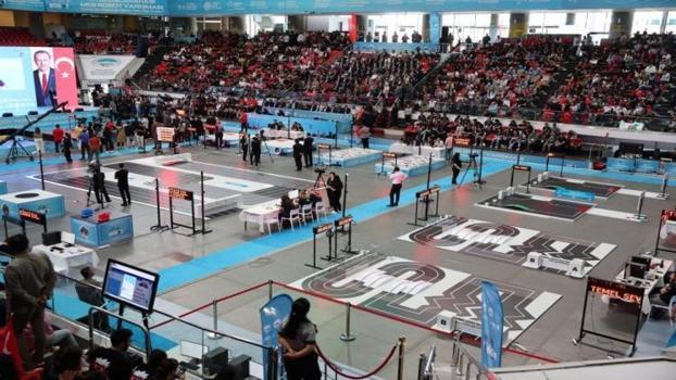 Kayseri'de MEB Robot yarışması başladı