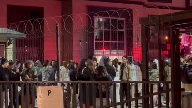 İstanbul'da öğrenci yurdunda yangın paniği! Soruşturma başlatıldı