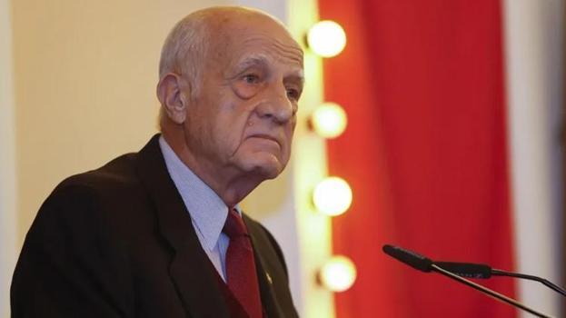 İnan Kıraç'ın kaçırıldığı iddialarıyla başlatılan soruşturmada gözaltına alınan 3 şüpheli adliyeye sevk edildi