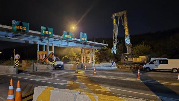 İstanbul Avcılar gişeleri çalışma nedeniyle araç trafiğine kapatıldı