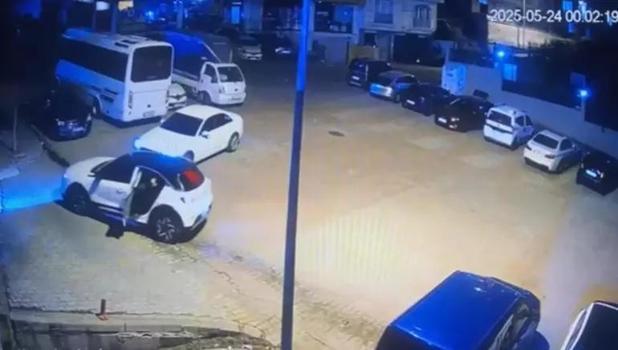 Amerikan filmi olsa yok artık deriz! Kağıthane'de kalaşnikoflu saldırı: Aracın önünü kesip...
