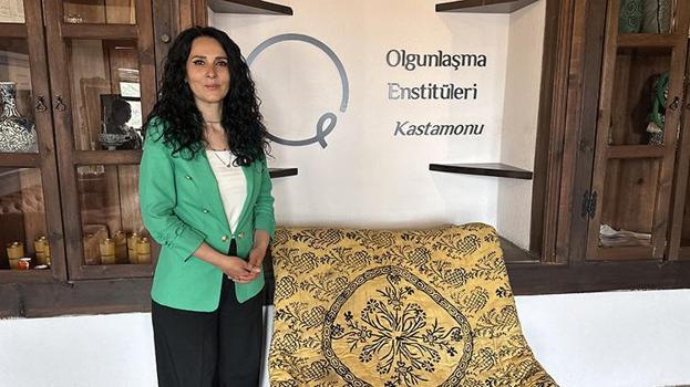Böylesi daha önce görülmedi! Asırlık yorganda ortaya çıktı: Türünün ilk ve nadir örneği
