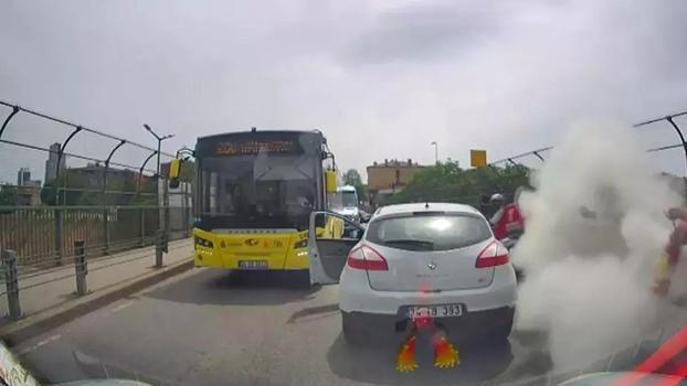 Trafikte tartıştığı bıçaklı saldırgana yangın tüpüyle karşılık verdi!