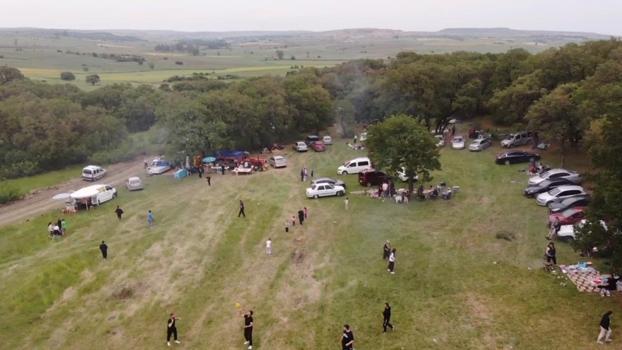 Tekirdağ'da piknik ile büyüyen gelenek! 50 yıl sonra onları şemsiye korudu