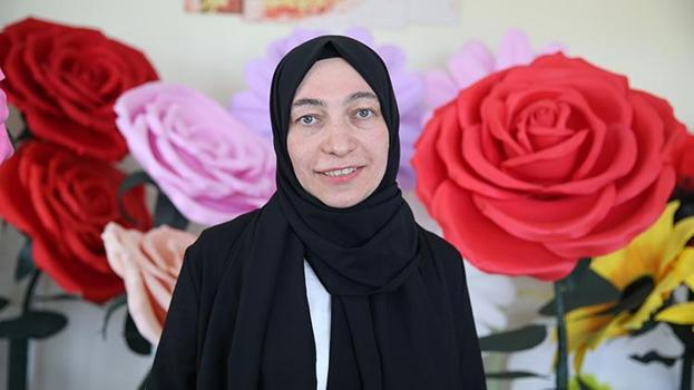 Hayalini kurduğu işi video izleyerek öğrendi şimdi siparişlere yetişemiyor! Yapımı 3 gün sürüyor