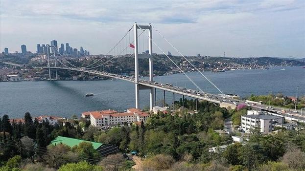 İstanbul Boğazı gemi trafiği çift yönlü askıya alındı