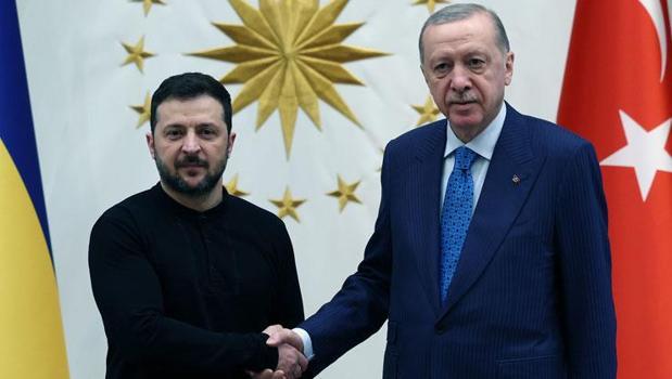 Cumhurbaşkanı Erdoğan, Ukrayna Devlet Başkanı Zelenski ile telefon görüşmesi gerçekleştirdi