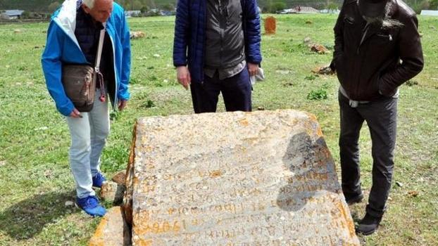 Atalarıyla bağlantı kurmak için ABD'den Kars'a geldiler!