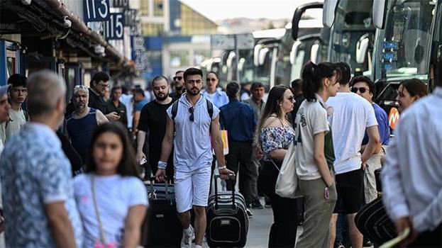 Yolcu otobüslerinde 3 bin polis 'gizli yolcu' olarak denetim yapacak