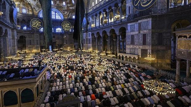 Diyanet İşleri Başkanlığı açıkladı: 2025 il il Kurban Bayramı namaz vakitleri