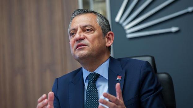 CHP lideri Özgür Özel'e yeni soruşturma açıldı! 'Suç işlemeye tahrik ve kamu görevlisine hakaret'