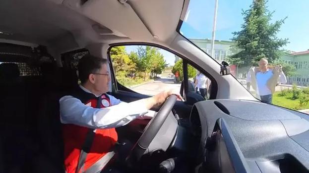 Bakan Yumaklı, şoför koltuğuna geçti, denetime çıktı! 'Tüketicilerin güvenilir gıdaya ulaşmak en doğal hakkıdır'