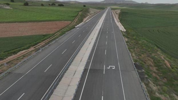 Yollarda resital devam ediyor! Bakan Uraloğlu açıkladı: Sırada Mehter Marşı var