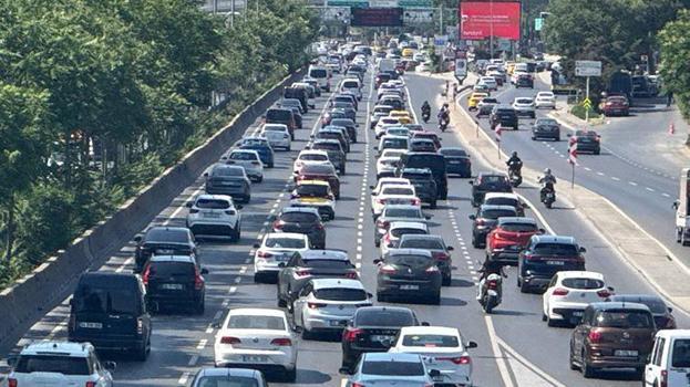 Kurban Bayramı'nda dönüş yolculuğu başladı! Uyku apnesine dikkat