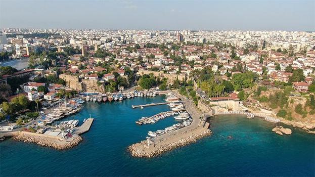 Antalya Valiliği'nden Mermerli Plajı açıklaması: 10 yıllığına kiralandı ama halka açık olacak