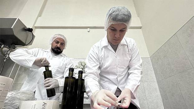 Kadın girişimci eşinin memleketinde fabrika kurdu! 200 ton üretiyor, 81 ile satış yapıyor