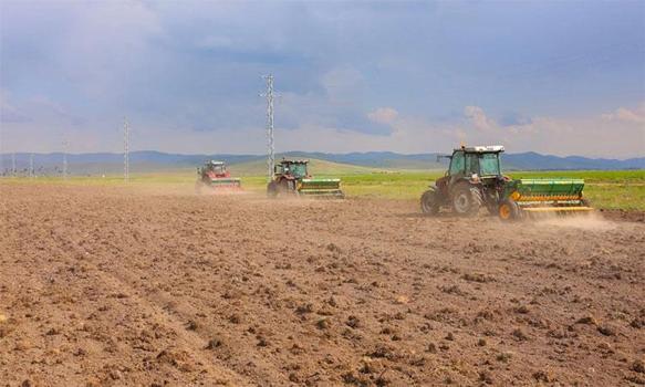 Bayburt'ta 300 dekar mera alanı için harekete geçildi, çalışmalar başladı