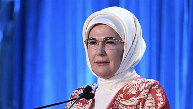 Emine Erdoğan LGS'ye girecek öğrencilere başarılar diledi