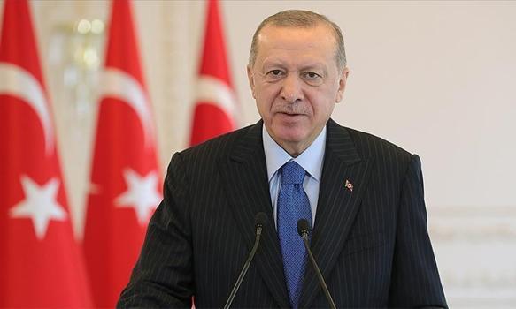 Cumhurbaşkanı Erdoğan'dan Babalar Günü mesajı