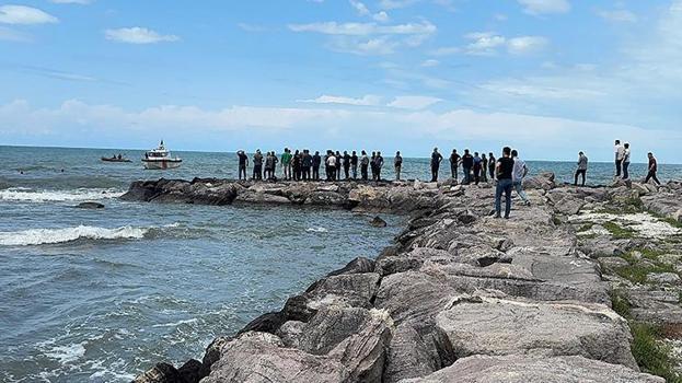 Giresun'da babasıyla denize giren çocuk kayboldu!