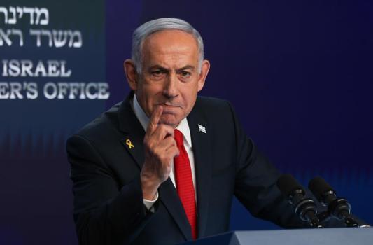 Netanyahu: İran'ın nükleer programını çökerttik