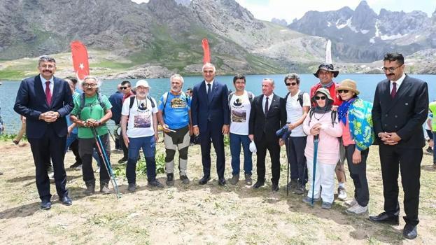 “Bu coğrafya artık terörle değil yatırımlarla, başarılarla, kültürle ve turizmle anılıyor”
