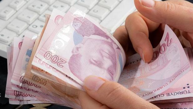 Bakan Yumaklı duyurdu: Gübre avansı ve 1'inci nakdi çapa avans ödemeleri hesaplara yatırıldı