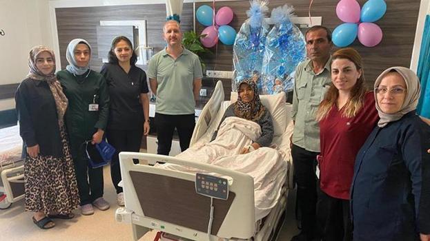 Şanlıurfa'da tıp dünyasında mucize yaratan gelişme! İleri yaşına rağmen tüm riski göze aldı: 53 yaşındaki kadın ikiz bebek sahibi oldu