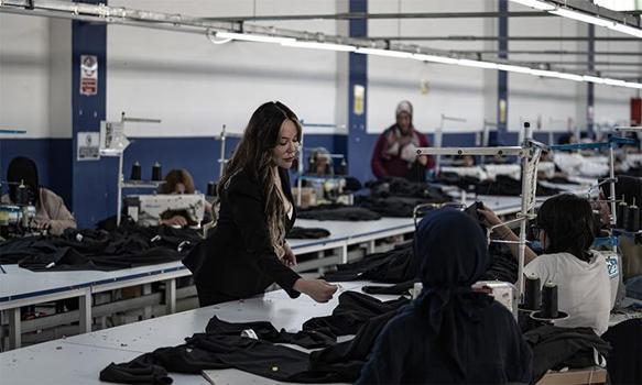 İşinden istifa edip fabrika kurdu! Adıyamanlı kadın girişimci sıfırdan başlayıp ihracatçı oldu: Üç kıtaya satış yapıyor