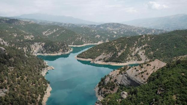 Akdeniz'in saklı incisi! Turkuaz sularıyla ziyaretçi akınına uğruyor