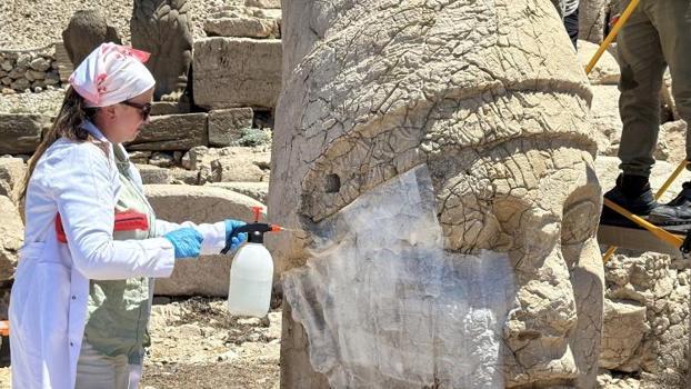 Nemrut Dağı'na nano kireç dokunuşu: Dev eserlere yeni yöntem uygulandı