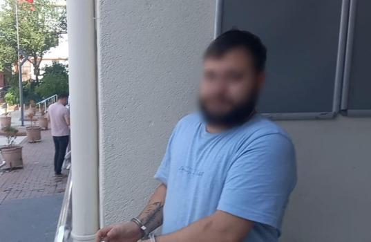 Aydın'da yakalanan zanlıdan ilginç talep duyanlar şaşkına çevirdi! Gazetecilere 'hareketli müzik' ricası