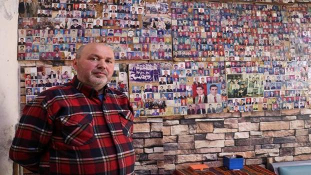 Trabzonlu berber dükkanın köşesine kurdu: Gelen geçen bakıyor! 34 yıl önce başladı, 3 bin kişiyi biriktirdi