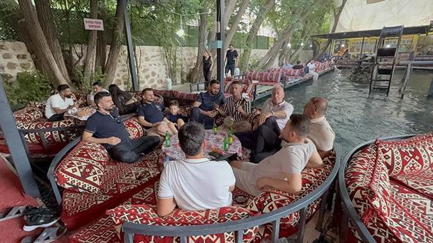 Mardin, Diyarbakır ve Batmanlılar yaz gelince buraya akın ediyor! Buz gibi suyu ve kamança sesleriyle Güneydoğu'nun cenneti