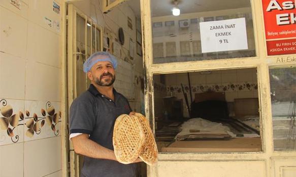 Önce zam yaptı sonra sinirlenip hem zammı geri aldı hem de indirim yaptı