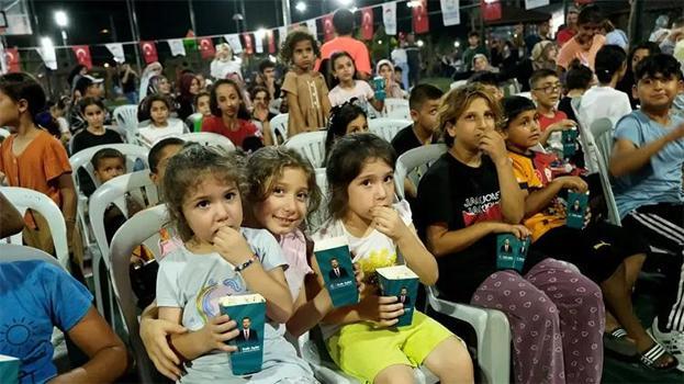 Ceyhan'da yaz akşamları sinema keyfiyle şenleniyor!