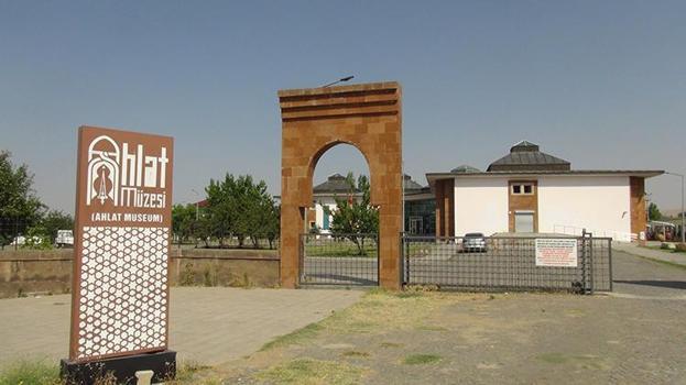 Ahlat Müzesi geçici olarak ziyarete kapatıldı! Nedeni açıklandı