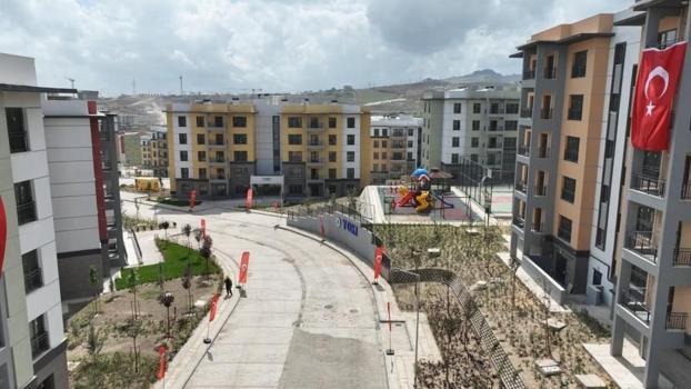 Asrın felaketinin yerle bir ettiği Antakya devlet yatırımlarıyla yeniden hayat buluyor