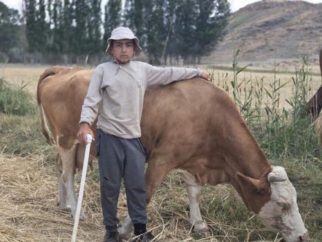 12 yaşında Yozgat'ta hayvan bakarken isim vermeye başladı!