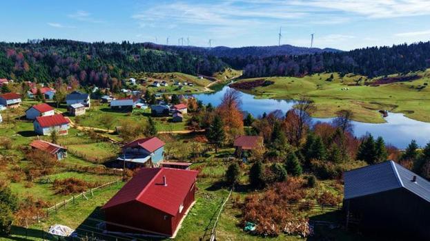 Burası İsviçre değil Sakarya: Sultanpınar Yaylası görenleri büyülüyor