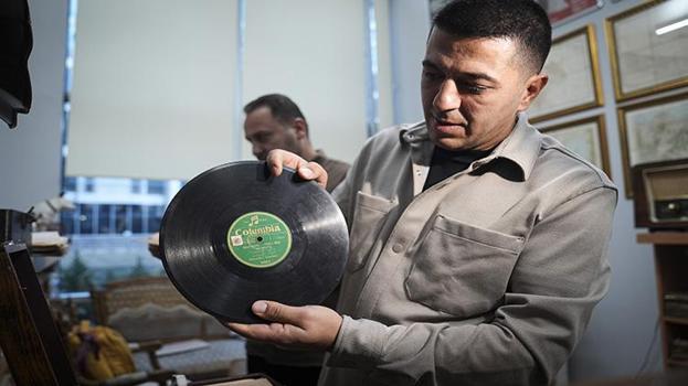 Dünyada sadece birkaç adet var! İki koleksiyoner farklı ülkelerden tek tek topladılar!