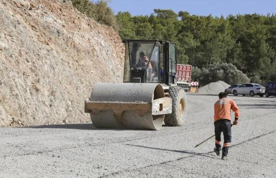 Mersin'de 6 kilometrede birbirine bağlandı! 5 mahalle için geri dönülemez yola girildi