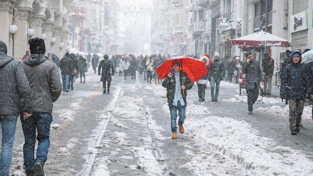 Lapa lapa kar yağışı, yağmur ve gök gürültülü sağanak yağış geliyor! Meteoroloji yeni hava durumu raporuyla illeri tek tek uyardı